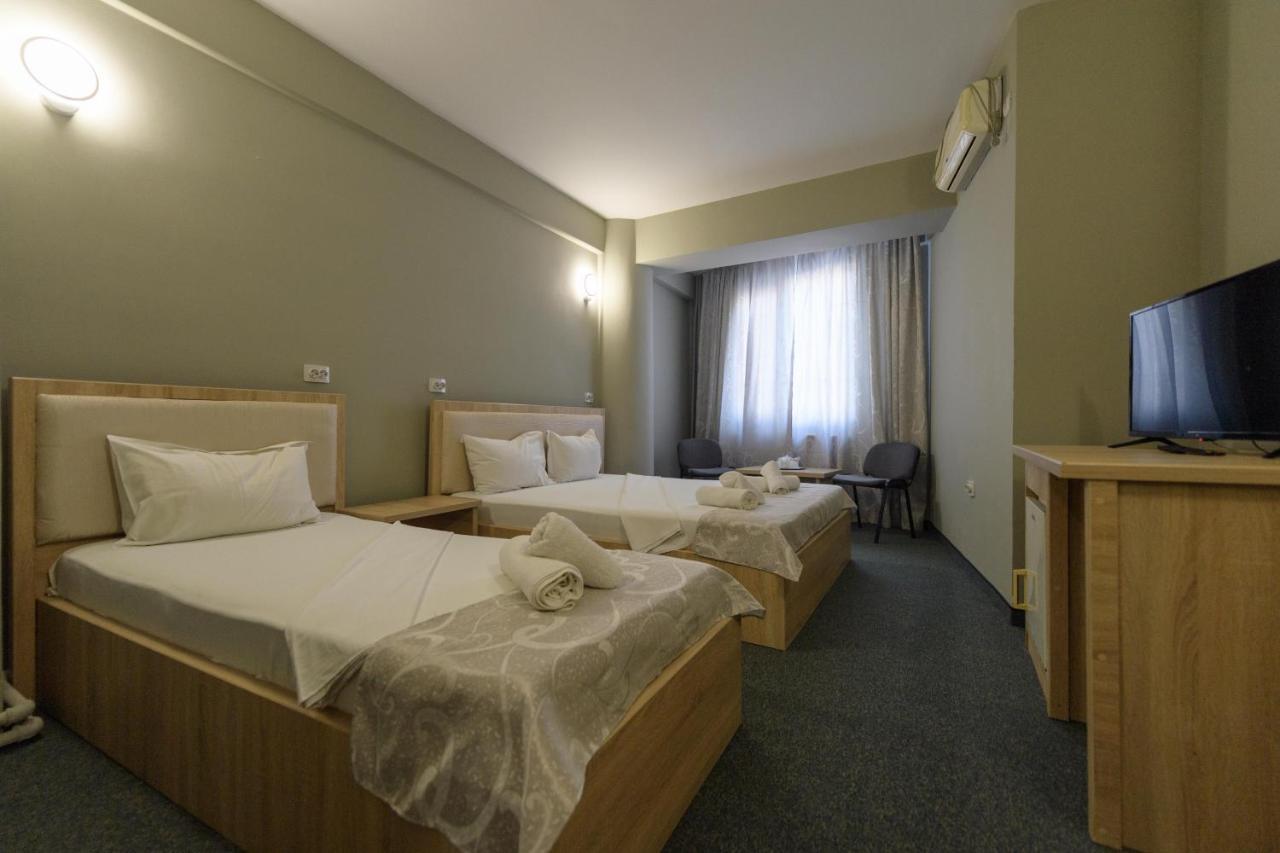 Hotel Cora Konstanca Zewnętrze zdjęcie