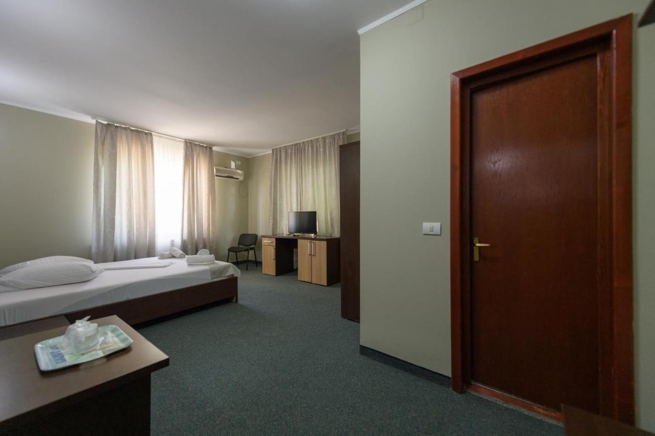 Hotel Cora Konstanca Zewnętrze zdjęcie